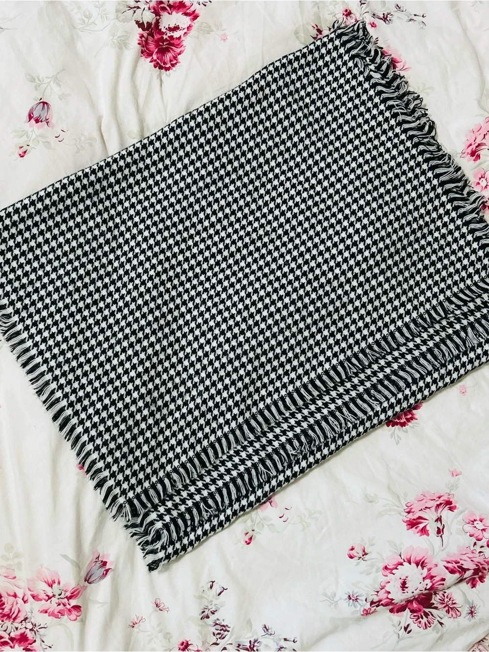 Set of Two Scarves